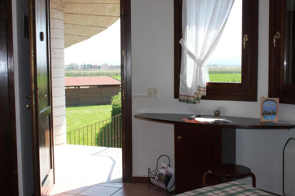 Agriturismo La Lupa Madonna della Provvidenza Habitación foto